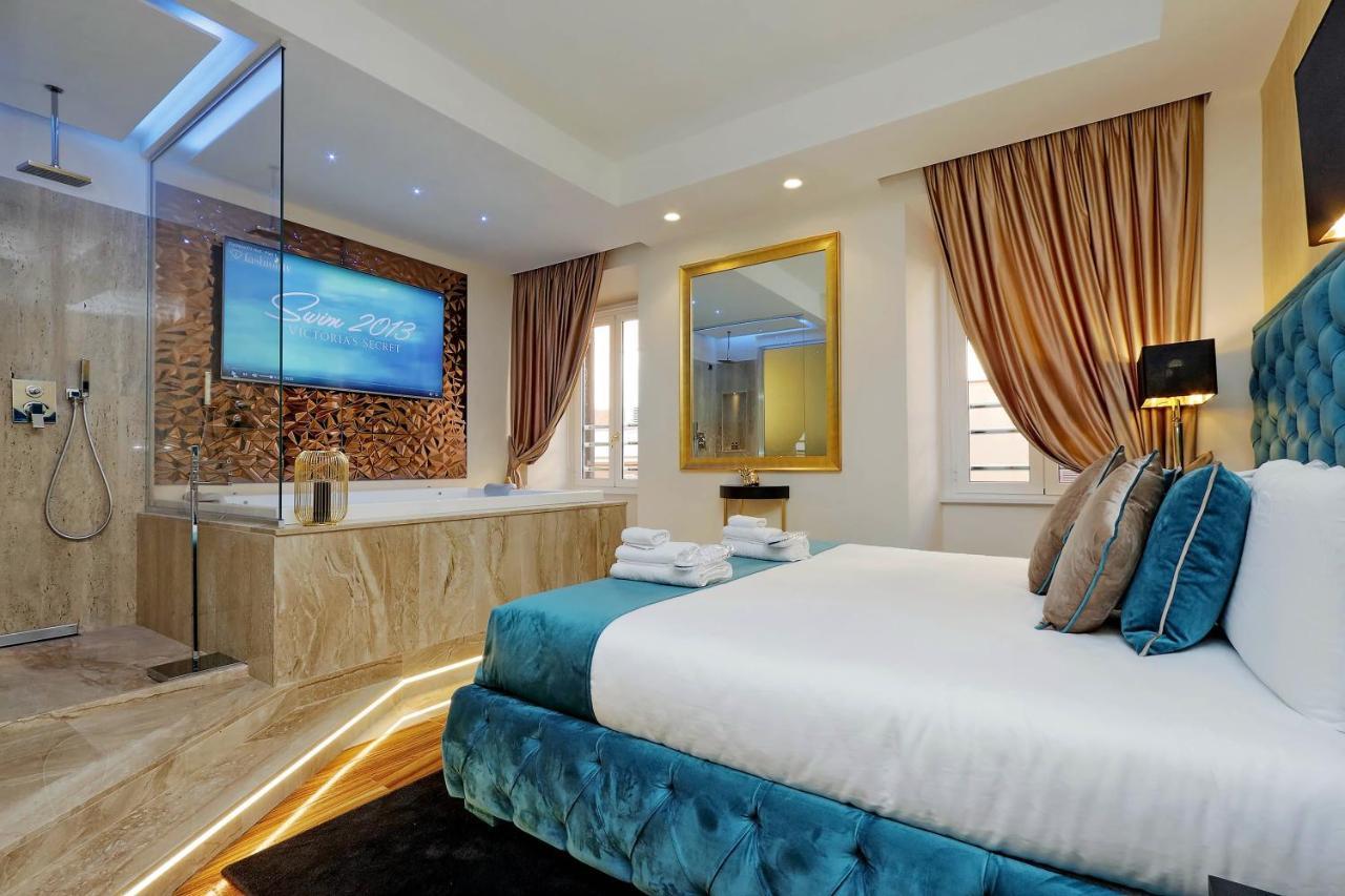 Spanish Hills Collection Luxury & Jacuzzi 4*