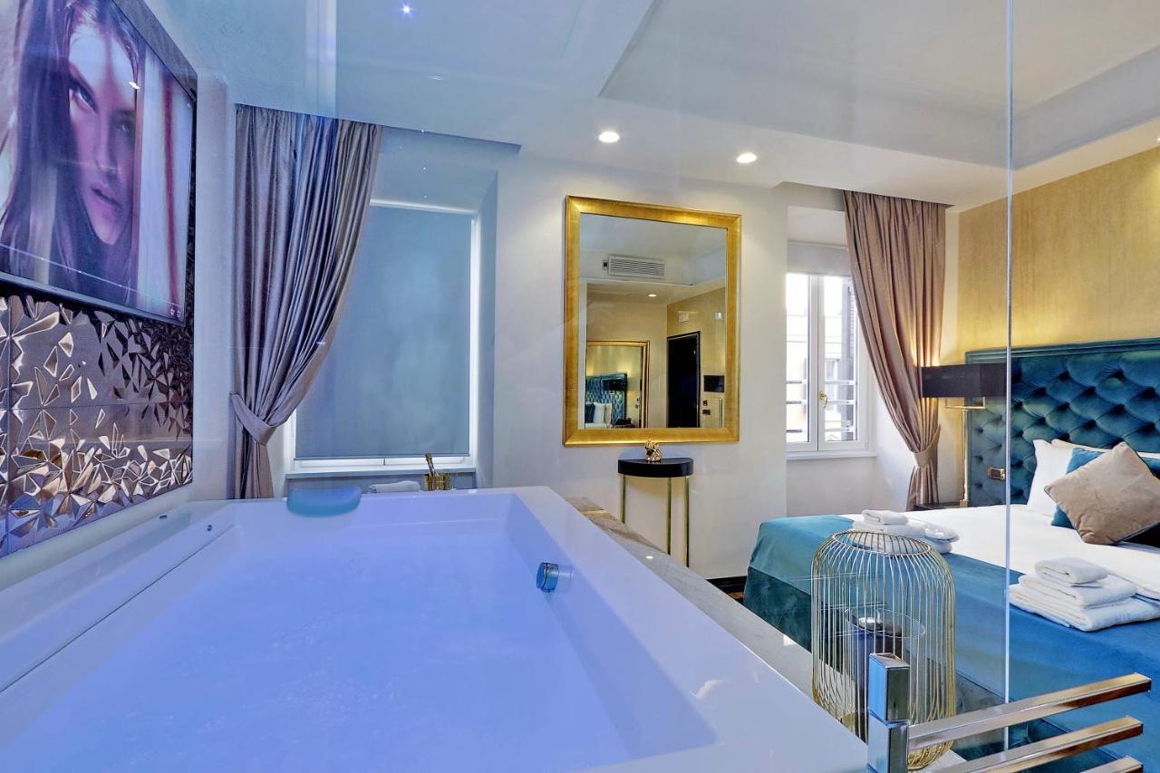 Spanish Hills Collection Luxury & Jacuzzi Rom