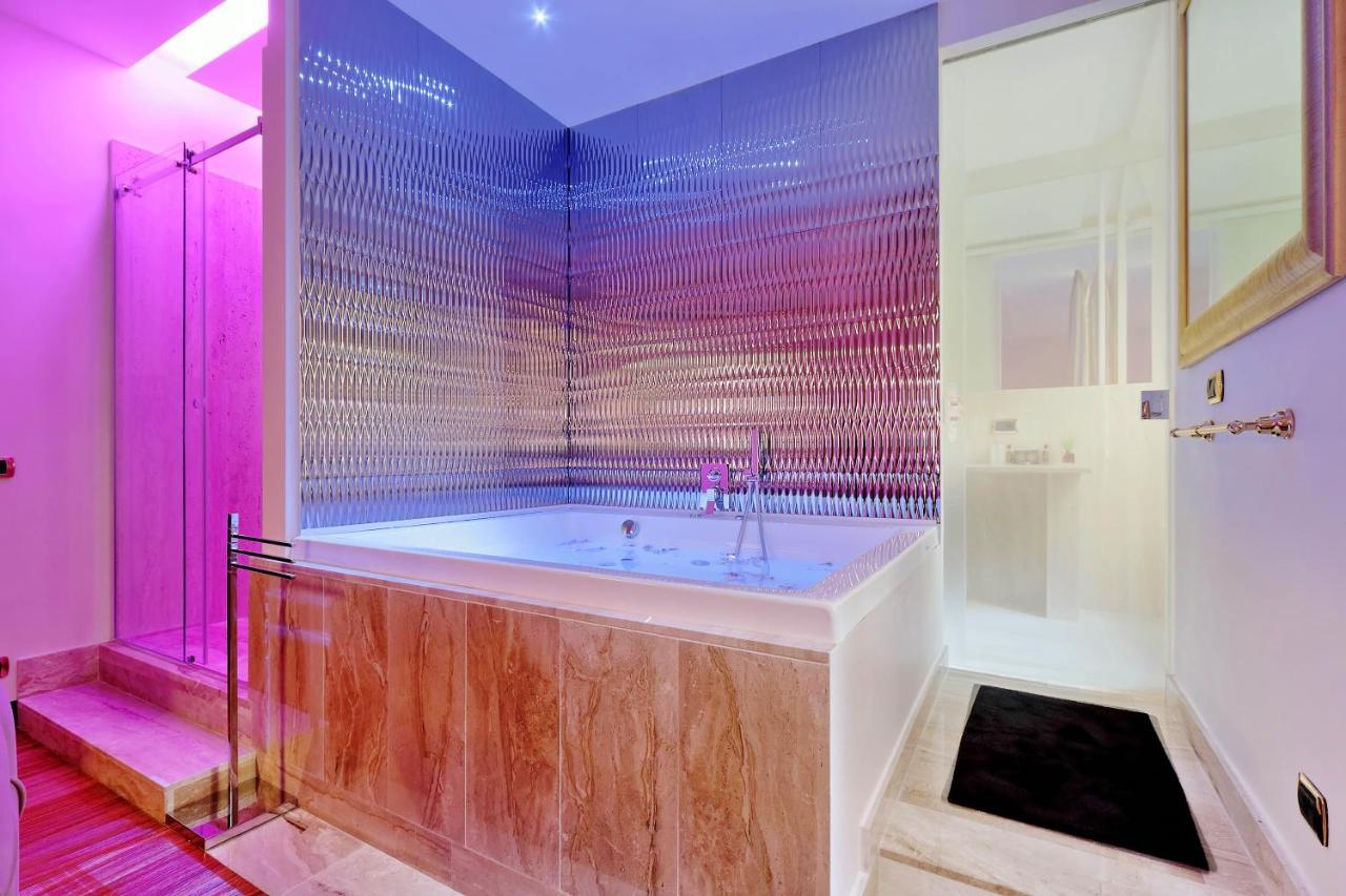 Spanish Hills Collection Luxury & Jacuzzi Gasthof 4*