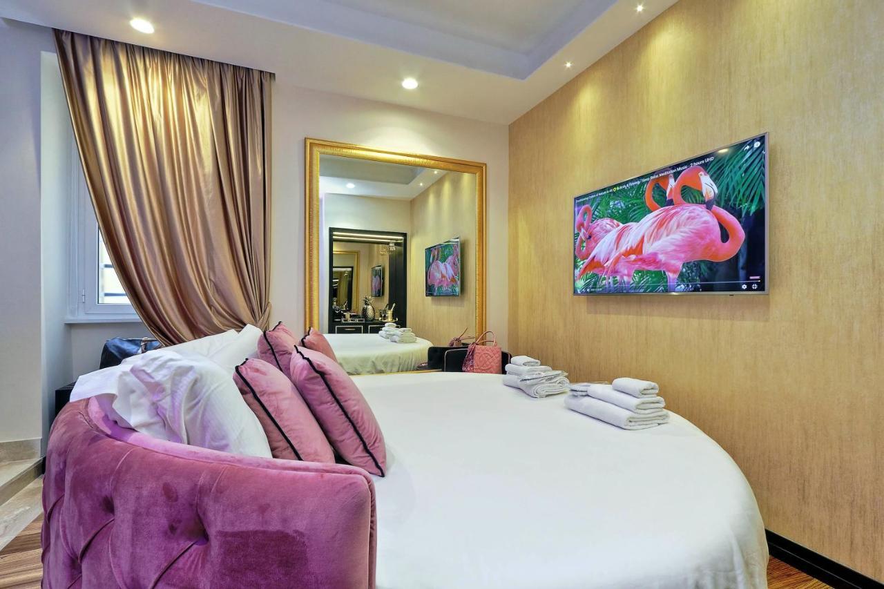 Spanish Hills Collection Luxury & Jacuzzi Gasthof Rom