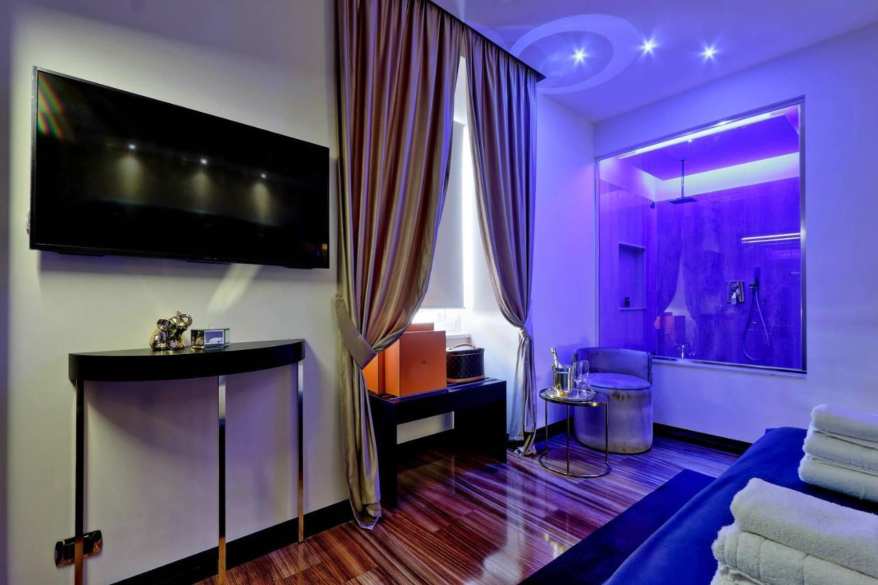 Gasthof Spanish Hills Collection Luxury & Jacuzzi